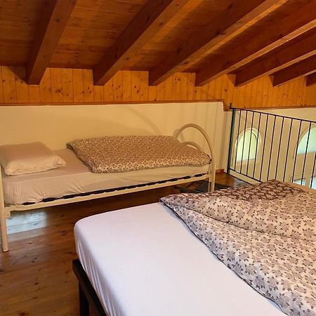 Casa Ornella Apartman Ponte Caffaro Kültér fotó